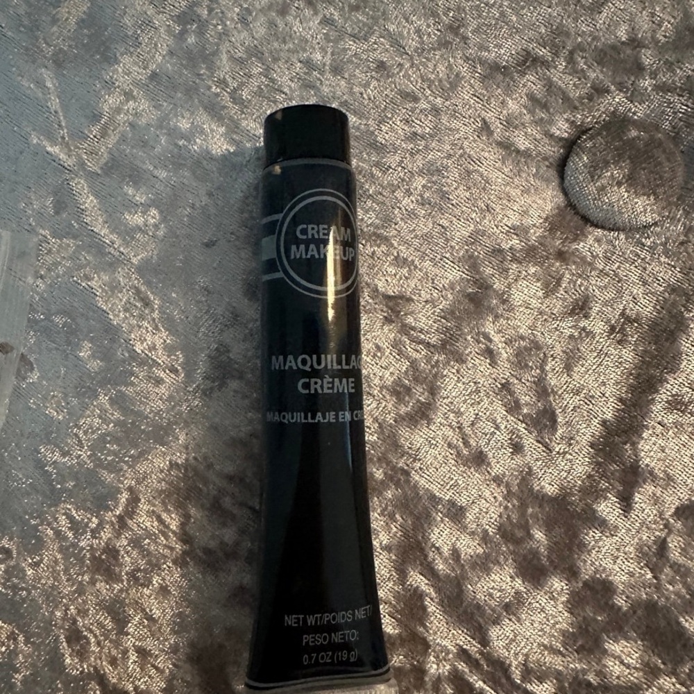 Cream Makeup Black Maquillaje Crème